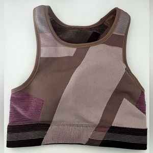 Nike-sports- ICON CLASH SEAMLESS SUPPORT BRA